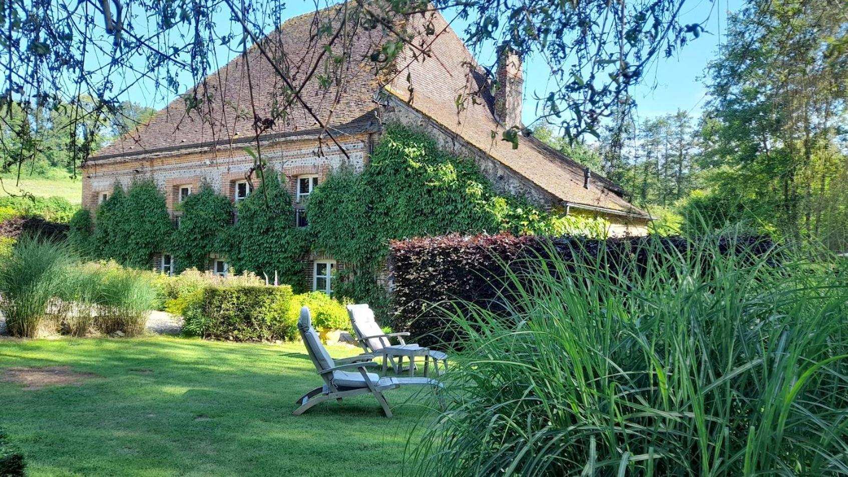Moulin De Sevoux Bed & Breakfast Maletable Exterior photo